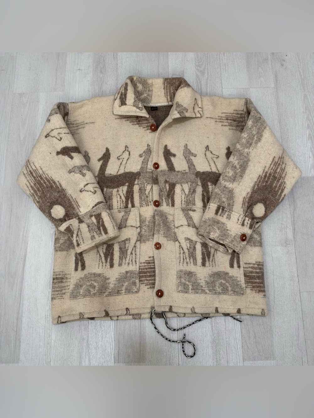 Andes Artesanias 100% Wool Llama / Alpaca Patterned Winter Vintage 90’s Jacket L